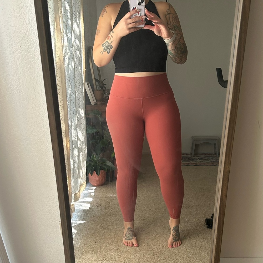 Dark Pink Wunder Under 25” Tight